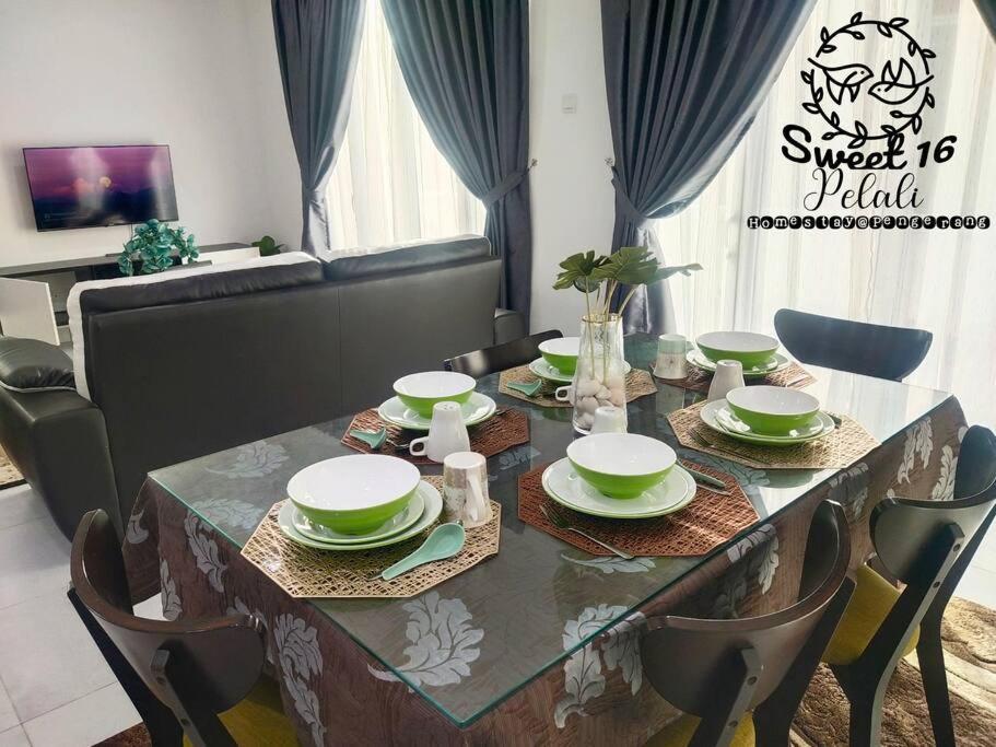 Sweet 16 Pelali Homestay Pengerang Exterior photo